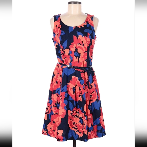 Tommy Hilfiger Floral Navy blue Cocktail Dress Size 8 with Belt 98% cotton - Picture 3 of 10
